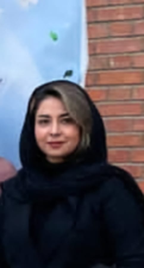 فهیمه رستمی 